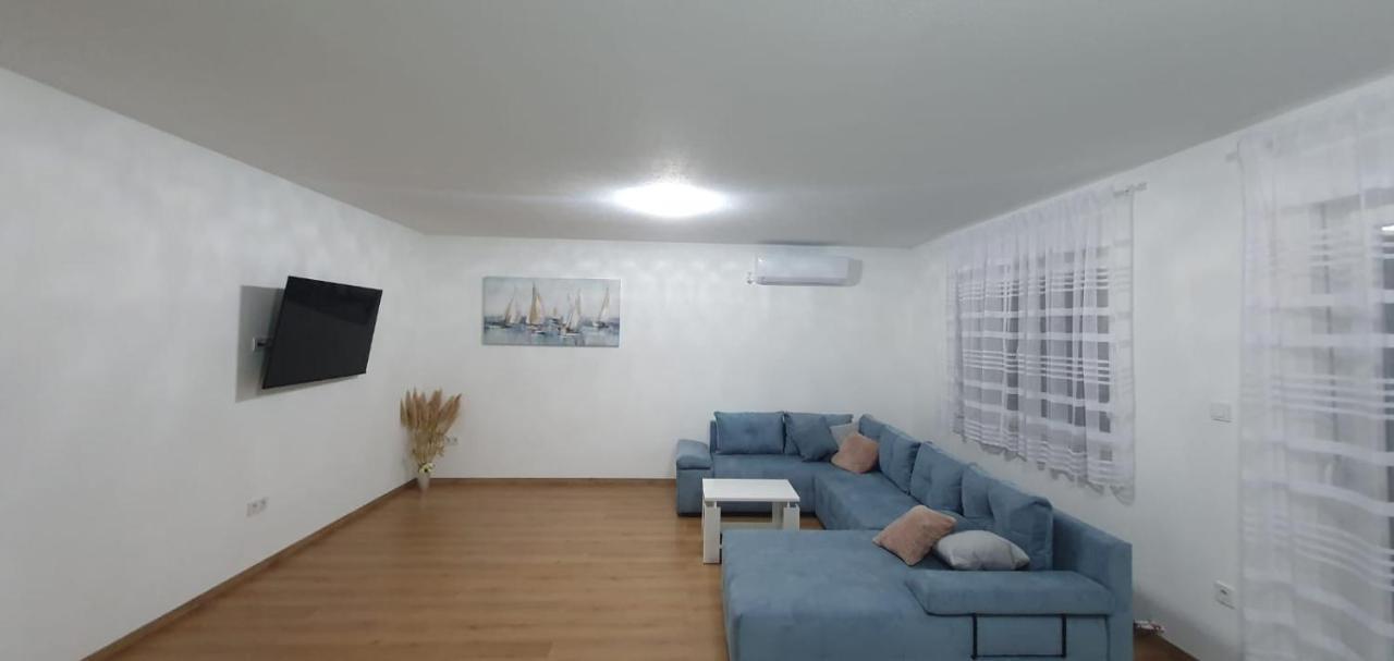 Apartman Hope Zmijavci Exteriér fotografie